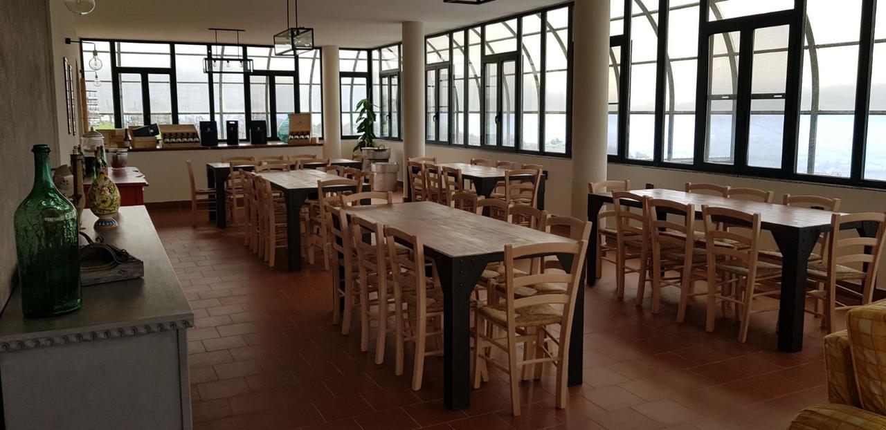 Castel Campagnano Lisandro Wine Resort Apartments Caserta المظهر الخارجي الصورة