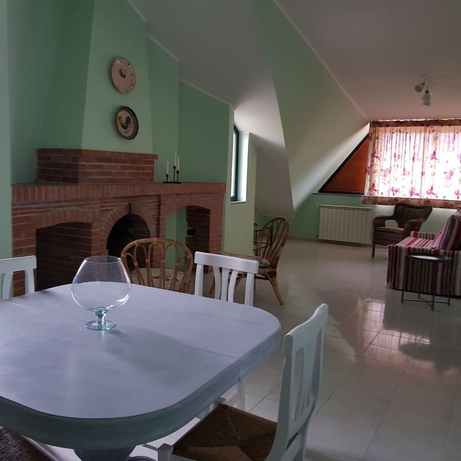 Castel Campagnano Lisandro Wine Resort Apartments Caserta المظهر الخارجي الصورة