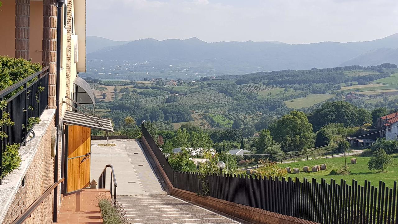 Castel Campagnano Lisandro Wine Resort Apartments Caserta المظهر الخارجي الصورة